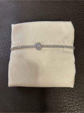 NWOT Rachel Zoe Silver-Tone Cubic Zirconia Halo Slider Bracelet - Silver